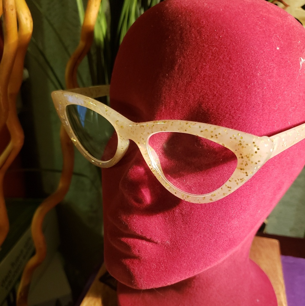 *Restock*Vintage style Cateye Reading Glasses - Picture 3 of 6